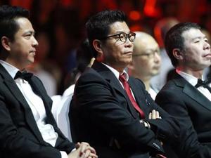 新西兰足球队抵达山城重庆街头漫步，备战与巴勒斯坦及中国队的激战终极指南